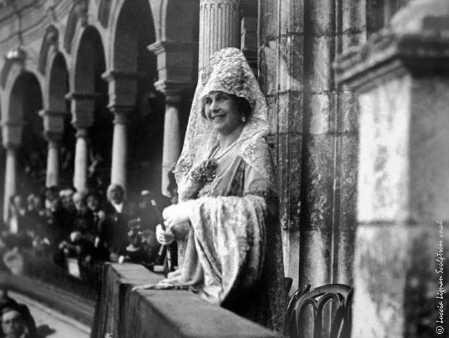 HM Queen Victoria Eugenie of Battenberg . Victoria Eugenie Julia Ena . The Monumental . Bullring of Seville . La Monumental. Plaza de toros de Sevilla . HM Queen Victoria Eugenie of Battenberg . Queen Victoria Eugenie of Battenberg . Victoria Eugenie Julia Ena . Queen Consort of Spain . wife of King of Spain Alfonso XIII of Bourbon . granddaughter of Queen Victoria of the United Kingdom . Luccia Lignan Sculptress . luccia lignan sculptress . Luccia Lignan Sculptor . luccia lignan sculptor . Luccia Lignan . luccia lignan . Angel Rengell Sculptor . angel rengell sculptor . Angel Rengell . angel rengell . first cousin of King George V . first cousin of Queen Maud of Norway . first cousin of Empress Alexandra Feodorovna of Russia . first cousin of Queen Marie of Romania . first cousin of Emperor Wilhelm II of Germany . first cousin of Queen Louise of Sweden . first cousin of Queen Sophia of Greece . Juan Carlos I of Spain is her grandson . The Monumental . The monumental . The Monumental Bullring of Seville . the monumental bullring of Seville . Cathedral of Bullfighting . cathedral of bullfighting . Jose Espiau y Muñoz . Architect . architect . The Monumental s Architect . the monumental s architect . Architect of The Monumental . architect of the monumental . The Monumental bullring . the monumental bullring . Jose Gomez Ortega . jose gomez ortega . Jose Gomez Ortega Joselito El Gallo . jose gomez ortega joselito el gallo . José Gómez Ortega "Joselito" El Gallo . josé gómez ortega "joselito" el gallo . Joselito . joselito . Joselito El Gallo . joselito el gallo . Gallito . gallito . Bullfighter . bullfighter . La Plaza de Toros de la Real Maestranza de Caballería de Sevilla . la plaza de toros de la real maestranza de caballeria de sevilla . Maestrantes . maestrantes . Real Maestranza . real maestranza . Tauromachie . tauromachie . Stier . stier . Bull . bull . Taureau . taureau . Taureaux . taureaux . Westminster . westminster . Westminster Studio . westminster studio . Westminster Studio United Kingdom . westminster studio united kingdom . London . london . Victoria Eugenie of Battenberg . Balmoral Castle . Scotland . Queen of Spain . Queen consort of Spain . Lausanne Switzerland El Escorial . Alfonso XIII of Spain . House of Battenberg . Prince Henry of Battenberg . Princess Beatrice of the United Kingdom . Princess Victoria Eugenie . Royal Monastery of San Jeronimo in Madrid .